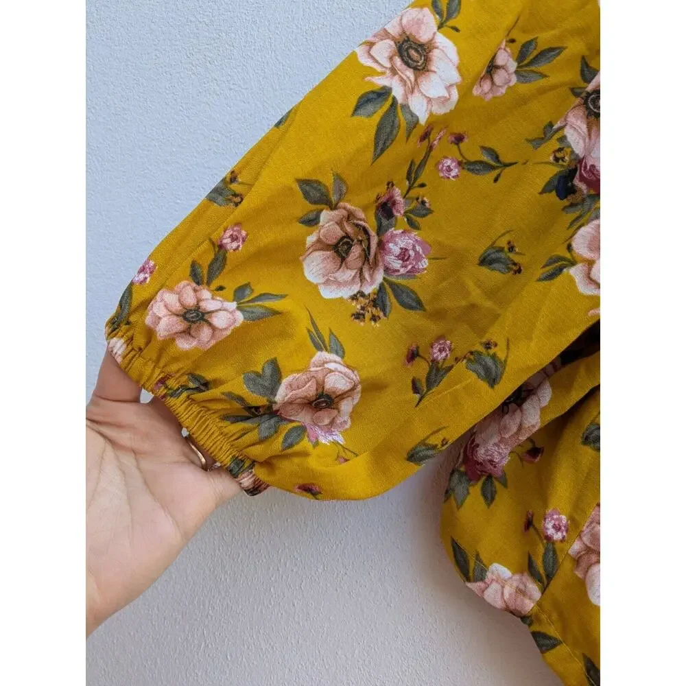 Xhilaration Juniors Crop Top Cottagecore Off or On The Shoulder Boho Floral Sz S